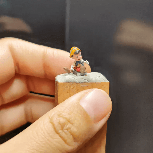 Hand painted, each piece is unique! The real thing is super beautiful and cute. Perfect for decorating dollhouses of all sizes! Material: Resin Size: 1.2cm / 0.47in