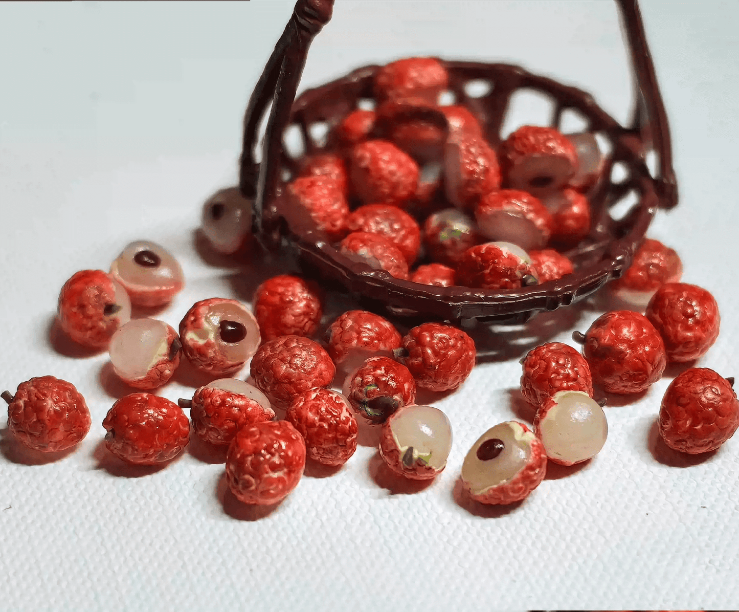 This miniature fruit Lychee / Litchi would be a wonderful addition to any doll's house kitchen or dining room table. Miniature fruits for dollhouse. Miniature Lychee / Litchi handmade from clay.