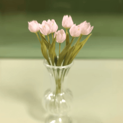 A delicate tulip bouquet is graceful, elegant and fun! Miniature for dolls, dollhouses, roomboxes. Suitable for Blythe, Barbie, Paola,and other dolls with a height of 25-40cm (10-15.8 inches). Scale: 1:6; 1:12 Material: Handmade from Clay Size: Tulips blooms measure 0.4 inch across