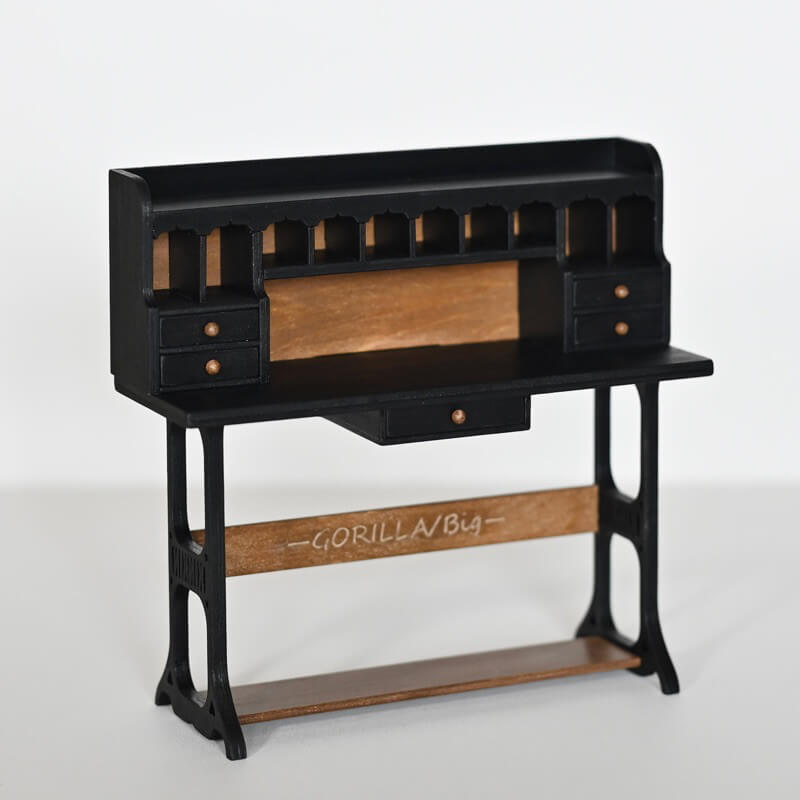 Space and functionality, this miniature dollhouse desk has everything you need to release your creative side! Featuring five fully functional drawers for writing utensils and other supplies. Default Color/ Finish: Black and Brown Style: Shabby Chic Material: Wood Scale: 1/6 (16.2×6.1×17.5cm / 6.38×2.40×6.89in)