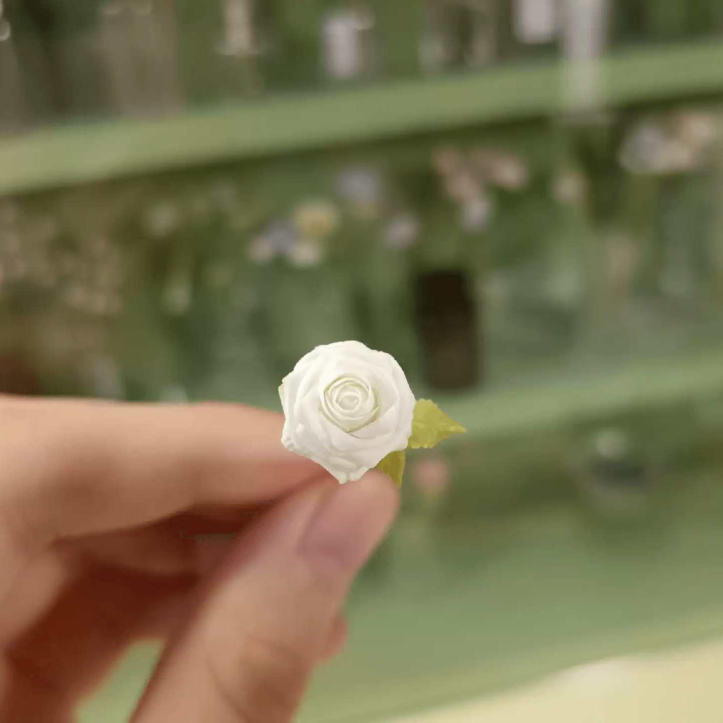 Miniature White Rose have an undeniably elegant, ethereal quality, most notable when luminous in a moonlit garden. Miniature for dolls, dollhouses, roomboxes. Suitable for Blythe, Barbie, Paola,and other dolls with a height of 25-40cm (10-15.8 inches). Scale: 1:6; 1:12 Material: Handmade from Clay