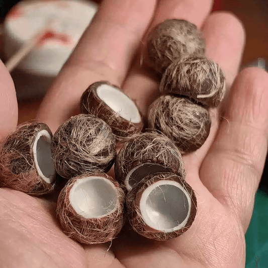 This miniature fruit coconut would be a wonderful addition to any doll's house kitchen or dining room table. Material: Clay