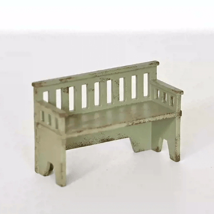 Default Color/ Finish: Green Style: Vintage Shabby Chic Material: Wood Scale: 1/6 (6.7×4.7×9.3cm / 2.64×1.85×3.66in)