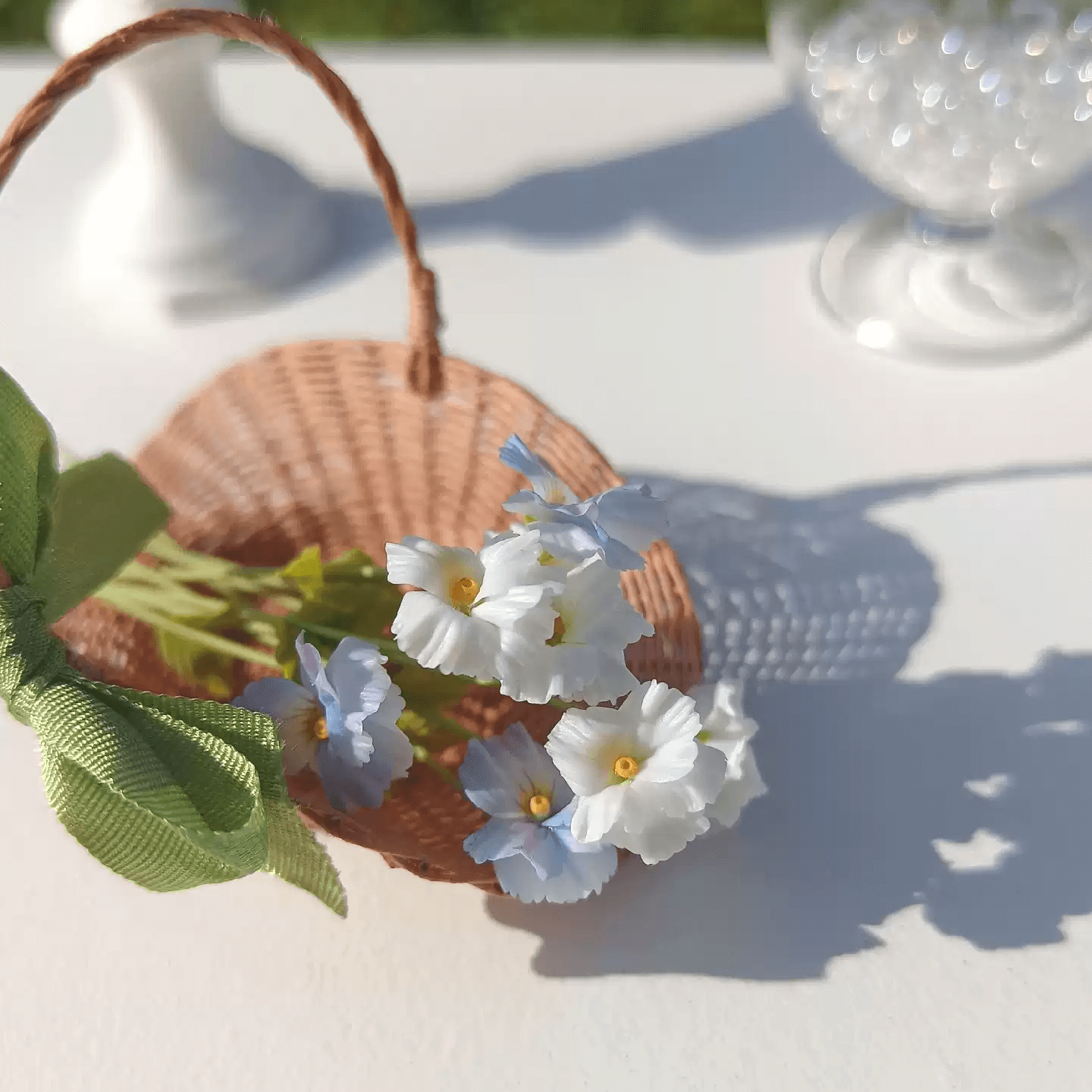 Horned Violet (Viola cornuta) (also called tufted pansy, and Baby Faces) is a very cute little flower that blooms all winter long producing very charming small flowers in jewel-like shades of scarlet, yellow, apricot, blue, violet and white.  Scale: 1:6; 1:12  Material: Handmade from Clay  Color: White / Blue and Purple