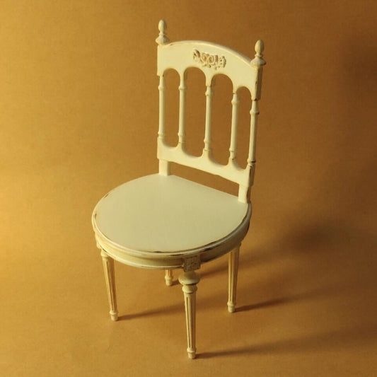 Vintage Shabby Chic style carved and white painted dollhouse chairs of very elegant proportions, the backs made with finely turned and circular pilasters. Color/ Finish: White Styles: Vintage Shabby Chic Type: Back Chair Scale: 1/6 Miniature Furniture for all dollhouse, roombox, bedroom, kitchen, dining room.