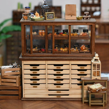 Material: Wood Scale: 1/6 Size: Display Case (20×6.9×9cm / 7.87×2.72×3.54in); Filing Cabinet (21.2×8×12cm / 8.35×3.15×4.72in).